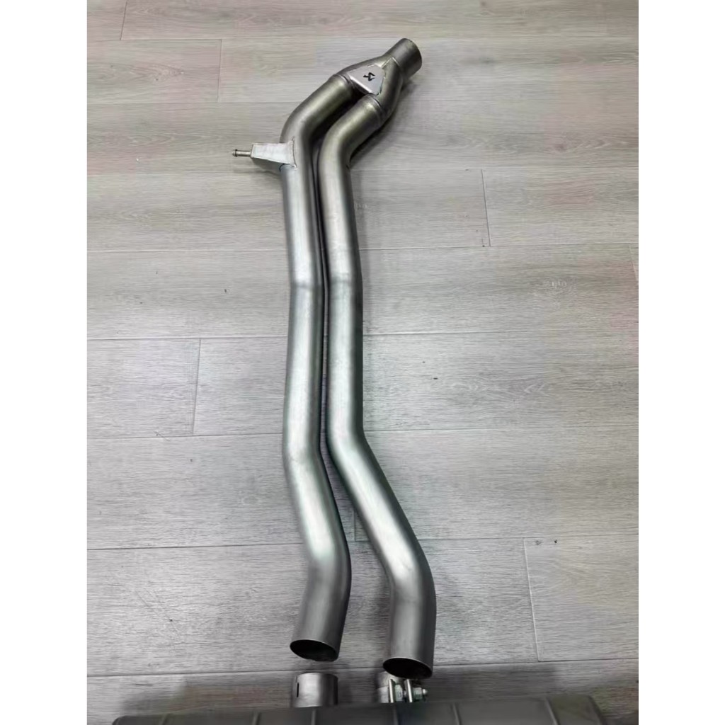【稀有品】保時捷 Cayenne 新卡宴 E3 9Y0 Akrapovic 中尾段排氣 圖片 2