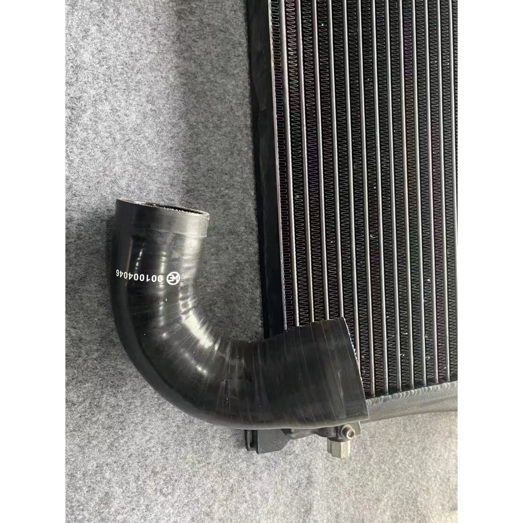 [現貨拆車] 三代 EA888 用 WAGNERTUNING 中冷 圖片 3