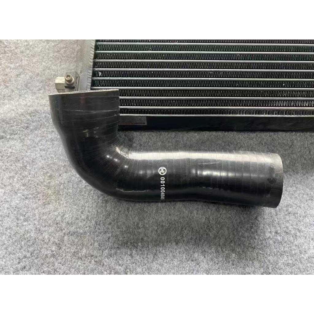[現貨拆車] 三代 EA888 用 WAGNERTUNING 中冷 圖片 2