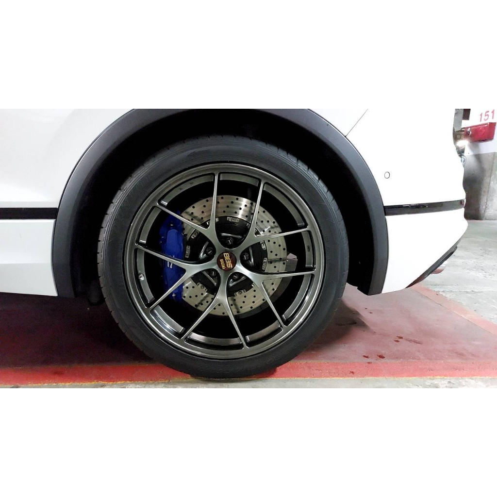 (二手時間) 升級輪圈拆賣 福斯 Volkswagen Tiguan 專用 前碳陶煞車組 圖片 6