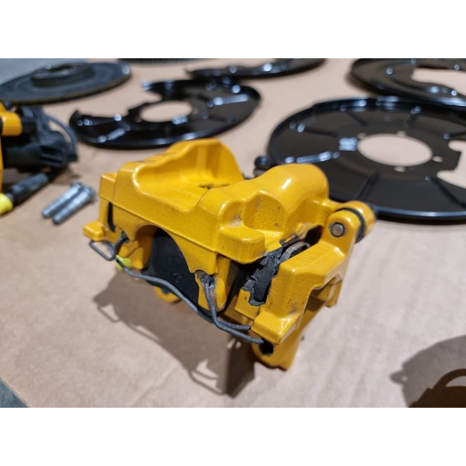 二手原裝VOLVO Polestar 2 BREMBO 性能套件零件(數量有限) 圖片 7