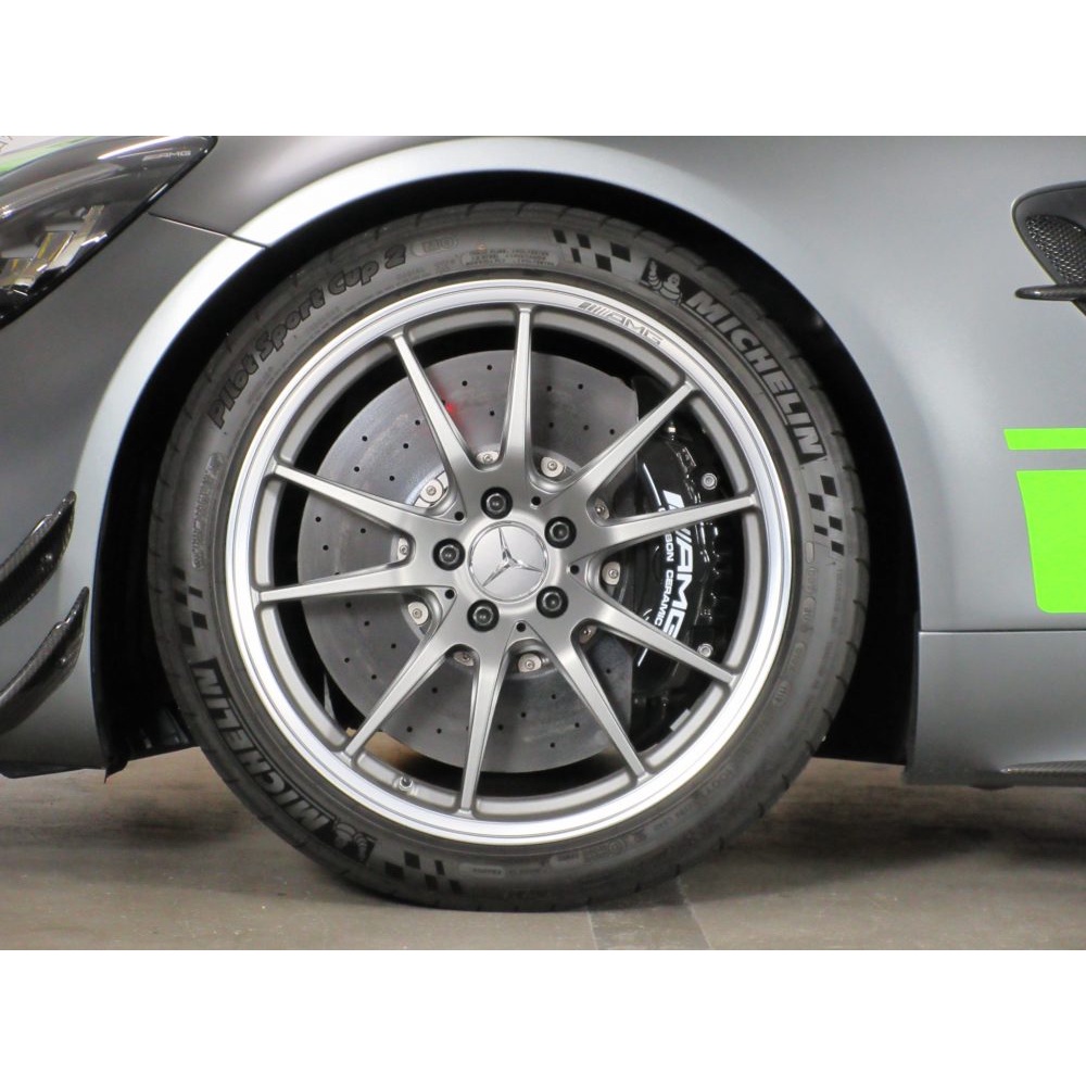 (歐洲限定)賓士 BENZ  AMG GTR PRO 黑色陶瓷卡鉗 圖片 2