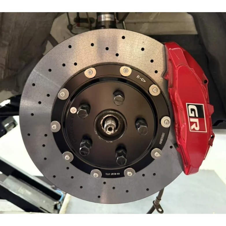 【原裝】豐田GR 四活塞+ 355MM碳陶瓷煞車套裝
