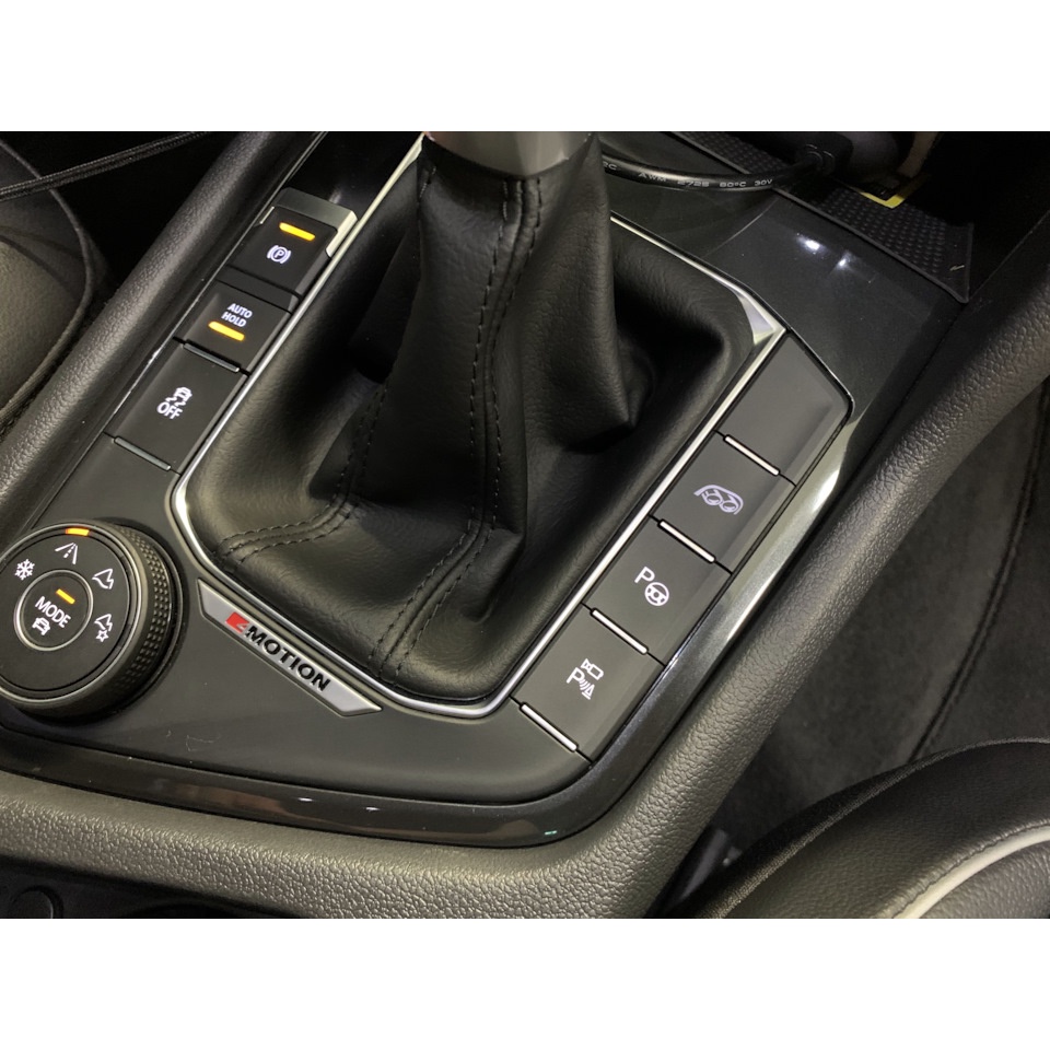 低調效率高(附影音檔)歐洲限定 全新原裝 福斯 VW Tiguan R  exhaust 運動排氣(適用一般車款) 圖片 5