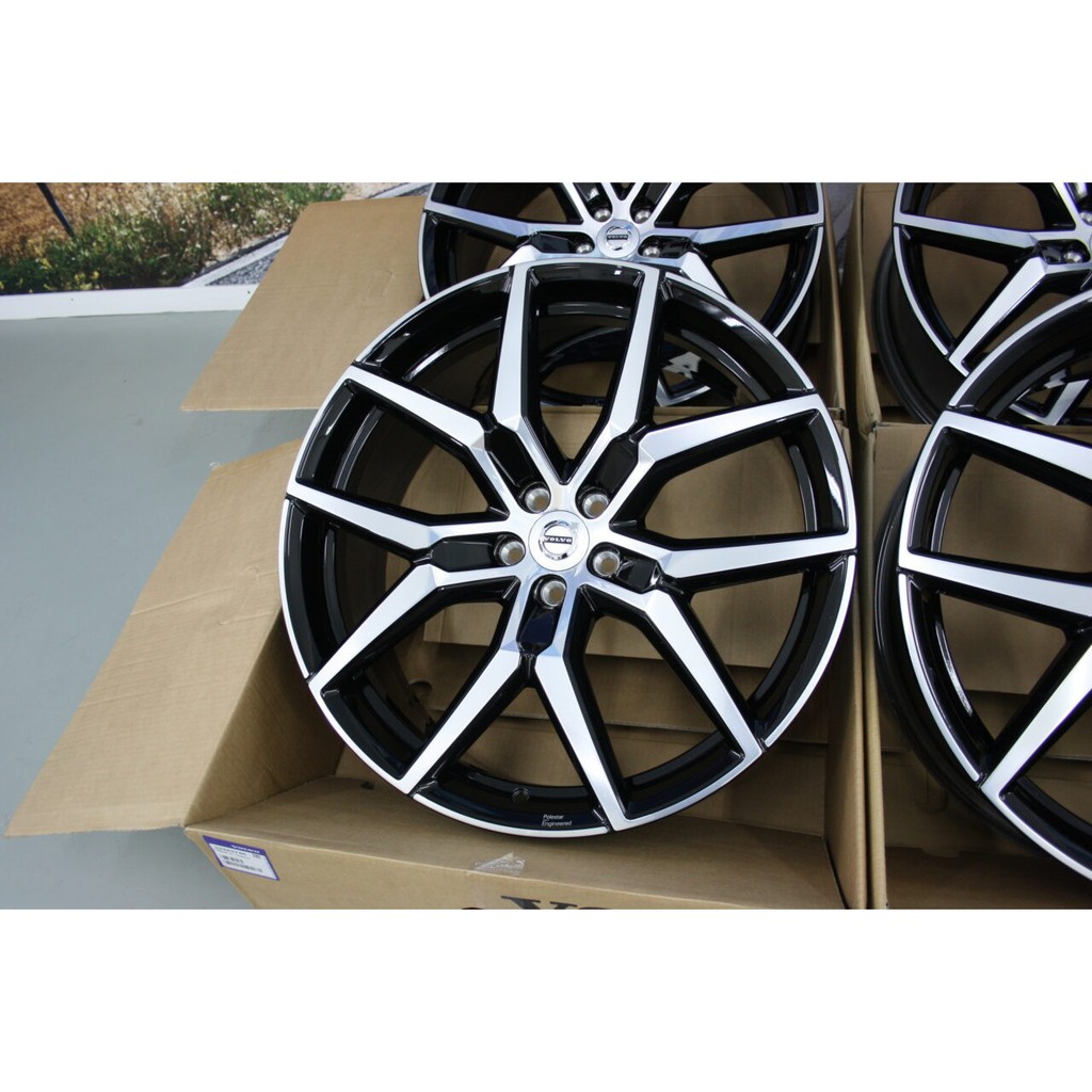 全新品 VOLVO 原裝北極星22"輪圈32243746 圖片 3