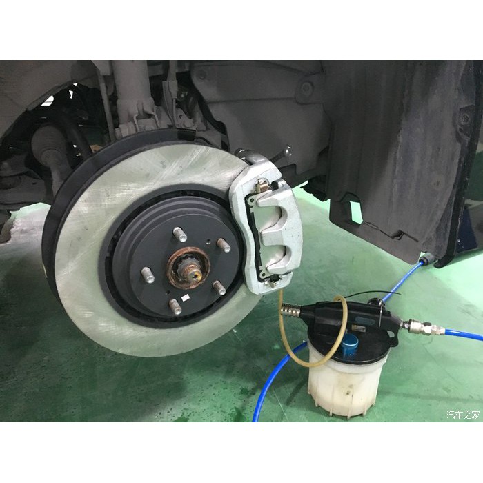 豐田TOYOTA  PREVIA 07-19 升級雙活塞剎車卡鉗消音片剎車盤剎車片日本正廠 圖片 5