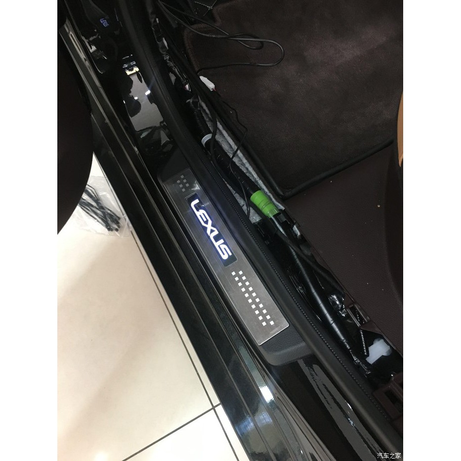 LEXUS 18~新款ES250 ES300 純正原廠 LED 不銹鋼 迎賓踏板 圖片 4